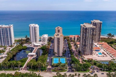 Condo in Riviera Beach, Florida, 2 bedrooms  № 1831980 - photo 3