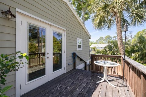 House in Palm Harbor, Florida 3 bedrooms, 131.55 sq.m. № 1618692 - photo 14