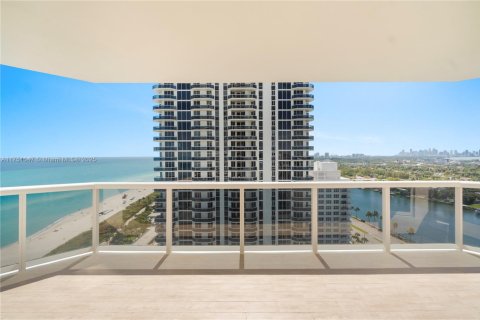 Condominio en venta en Miami Beach, Florida, 2 dormitorios, 144 m2 № 1960303 - foto 6
