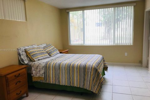 Copropriété à vendre à Miami, Floride: 1 chambre, 83.43 m2 № 1969108 - photo 6