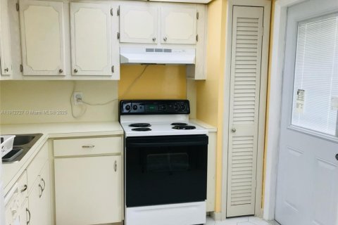 Copropriété à vendre à Miami, Floride: 1 chambre, 83.43 m2 № 1969108 - photo 5