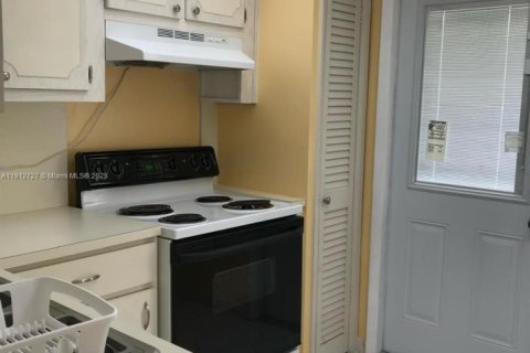 Copropriété à vendre à Miami, Floride: 1 chambre, 83.43 m2 № 1969108 - photo 4