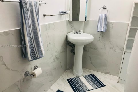Copropriété à vendre à Miami, Floride: 1 chambre, 83.43 m2 № 1969108 - photo 7