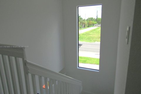 Купить виллу или дом в Майами, Флорида 4 спальни, 240.25м2, № 1596998 - фото 13
