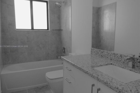 Купить виллу или дом в Майами, Флорида 4 спальни, 240.25м2, № 1596998 - фото 16