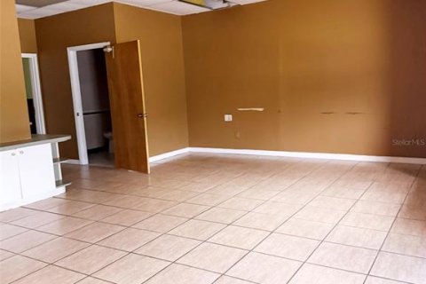 Commercial property in Crystal River, Florida № 1833581 - photo 3
