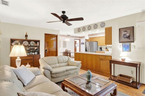 Casa en venta en Altamonte Springs, Florida, 3 dormitorios, 168.43 m2 № 1907079 - foto 14