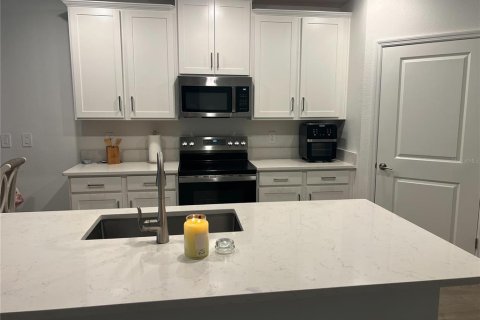 Casa en venta en San Antonio, Florida, 2 dormitorios, 130.53 m2 № 2231042 - foto 8