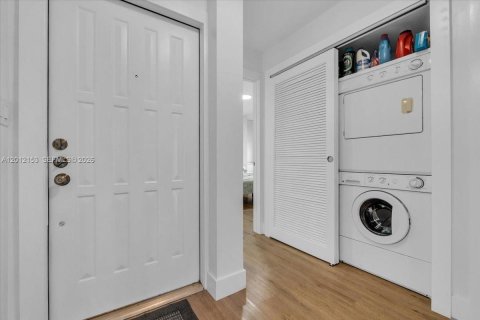 Condominio en alquiler en Deerfield Beach, Florida, 2 dormitorios, 102.1 m2 № 2074539 - foto 10