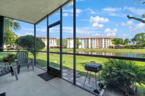 Condominio en alquiler en Deerfield Beach, Florida, 2 dormitorios, 102.1 m2 № 2074539 - foto 27