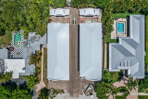 House in Delray Beach, Florida 5 bedrooms, 371.79 sq.m. № 2187526 - photo 25
