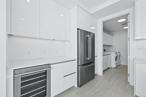 Copropriété à louer à Sarasota, Floride: 2 chambres, 173.63 m2 № 2145028 - photo 12