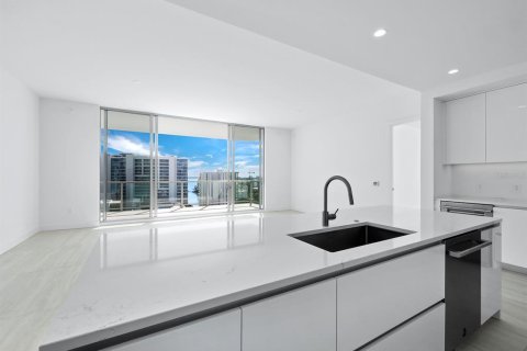 Copropriété à louer à Sarasota, Floride: 2 chambres, 173.63 m2 № 2145028 - photo 11