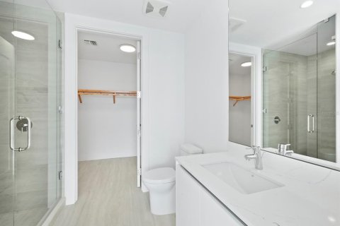 Copropriété à louer à Sarasota, Floride: 2 chambres, 173.63 m2 № 2145028 - photo 15