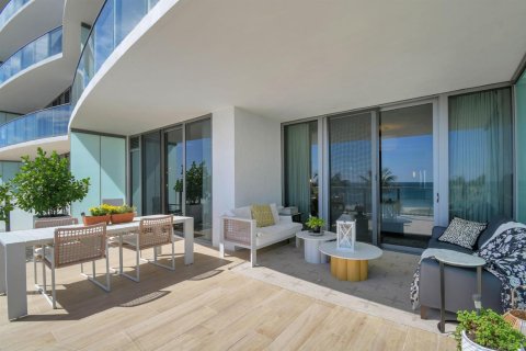 Condominio en venta en Pompano Beach, Florida, 2 dormitorios № 2158641 - foto 9