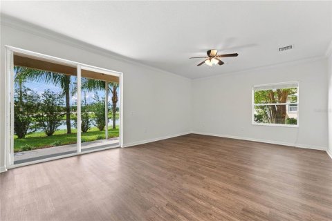 Casa en venta en Land O' Lakes, Florida, 6 dormitorios, 286.98 m2 № 2362645 - foto 16