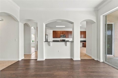 Casa en venta en Land O' Lakes, Florida, 6 dormitorios, 286.98 m2 № 2362645 - foto 13