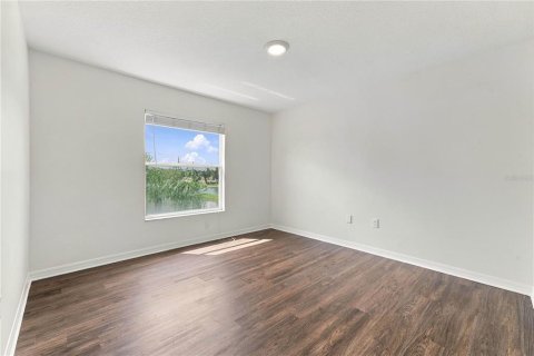 Casa en venta en Land O' Lakes, Florida, 6 dormitorios, 286.98 m2 № 2362645 - foto 25
