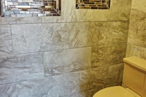 Купить кондоминиум в Лутц, Флорида 5 комнат, 127.09м2, № 1041175 - фото 11