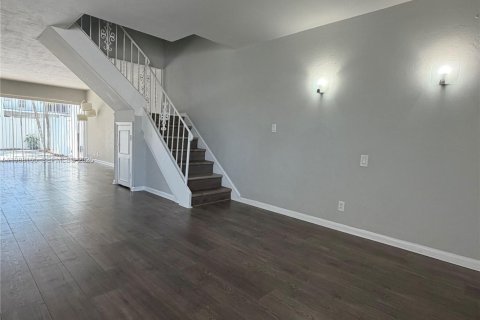 Condo in Davie, Florida, 3 bedrooms  № 2050296 - photo 7