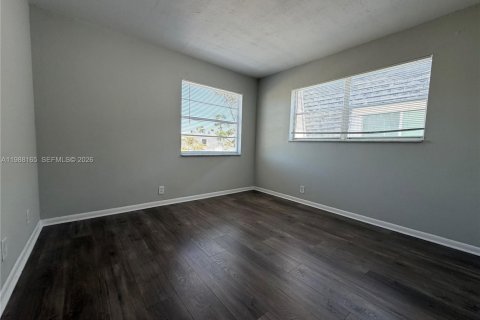 Condo in Davie, Florida, 3 bedrooms  № 2050296 - photo 25