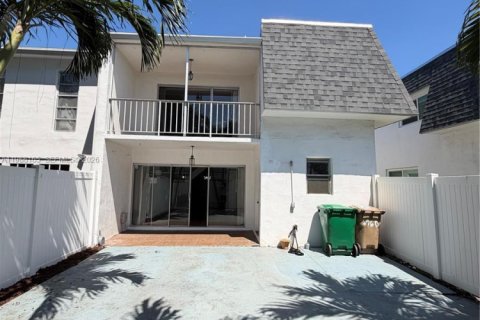 Condo in Davie, Florida, 3 bedrooms  № 2050296 - photo 20