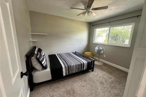 House in Deltona, Florida 3 bedrooms, 102.56 sq.m. № 1878201 - photo 11