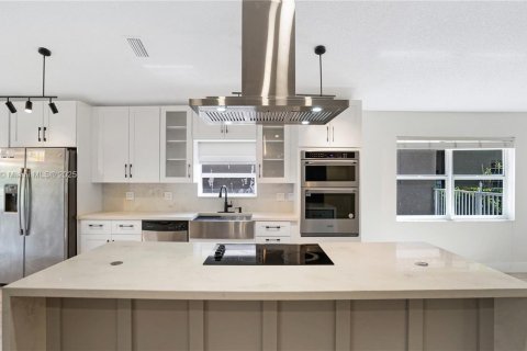 Купить виллу или дом в Плантация, Флорида 3 спальни, 179.21м2, № 1924904 - фото 17