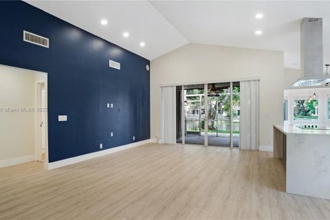 Купить виллу или дом в Плантация, Флорида 3 спальни, 179.21м2, № 1924904 - фото 8