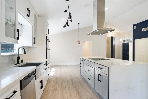 Купить виллу или дом в Плантация, Флорида 3 спальни, 179.21м2, № 1924904 - фото 20