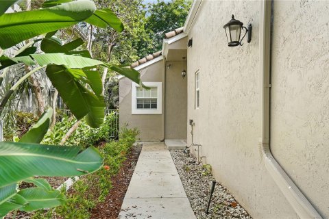 Купить виллу или дом в Плантация, Флорида 3 спальни, 179.21м2, № 1924904 - фото 3