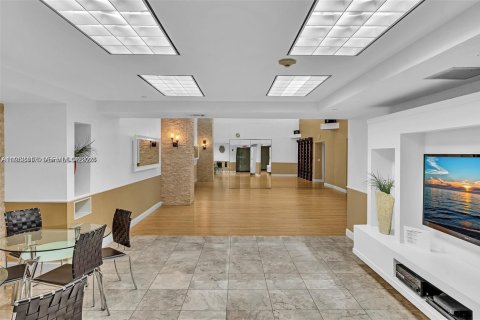 Купить кондоминиум в Санни-Айлс-Бич, Флорида 2 спальни, 152.73м2, № 2007444 - фото 25