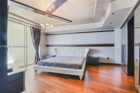 Купить кондоминиум в Санни-Айлс-Бич, Флорида 2 спальни, 152.73м2, № 2007444 - фото 10