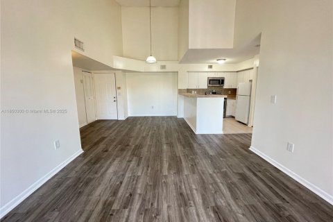 Condo in West Palm Beach, Florida, 2 bedrooms  № 1857236 - photo 2