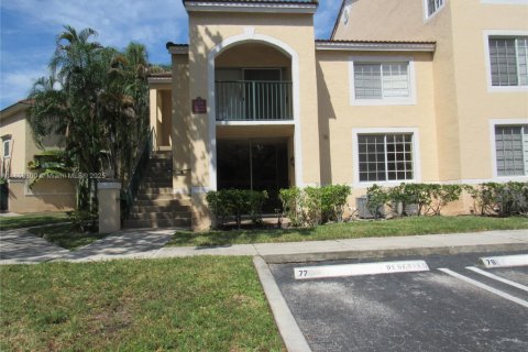 Condo in West Palm Beach, Florida, 2 bedrooms  № 1857236 - photo 14