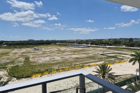 Condominio en venta en Sunrise, Florida, 2 dormitorios, 100.33 m2 № 2242799 - foto 21