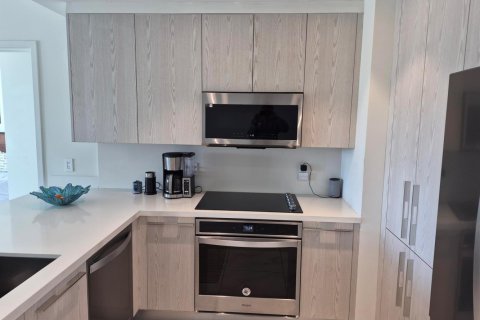 Condominio en venta en Sunrise, Florida, 2 dormitorios, 100.33 m2 № 2242799 - foto 3