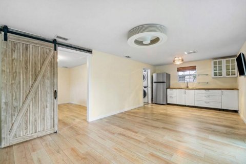 Villa ou maison à louer à West Palm Beach, Floride: 3 chambres, 133.78 m2 № 2147306 - photo 20