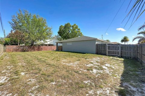 Villa ou maison à vendre à Port St. Lucie, Floride: 4 chambres, 170.29 m2 № 2057306 - photo 26