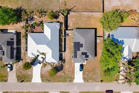 Villa ou maison à vendre à Port St. Lucie, Floride: 4 chambres, 170.29 m2 № 2057306 - photo 28