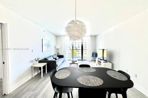Copropriété à louer à Miami, Floride: 1 chambre, 69.68 m2 № 2401586 - photo 4