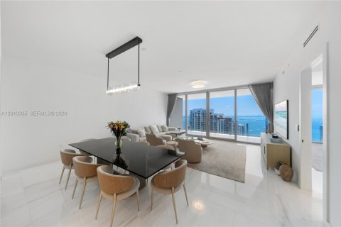 Copropriété à vendre à Miami, Floride: 3 chambres, 254.74 m2 № 2178005 - photo 13