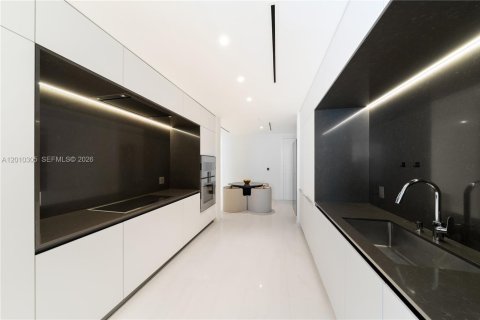 Copropriété à vendre à Miami, Floride: 3 chambres, 254.74 m2 № 2178005 - photo 23