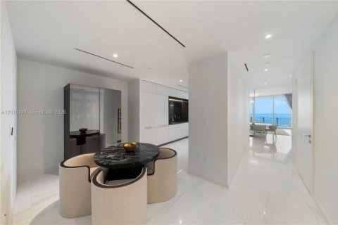 Copropriété à vendre à Miami, Floride: 3 chambres, 254.74 m2 № 2178005 - photo 18