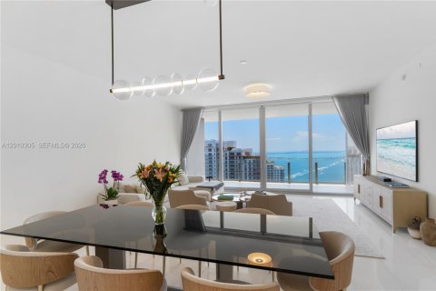 Copropriété à vendre à Miami, Floride: 3 chambres, 254.74 m2 № 2178005 - photo 9