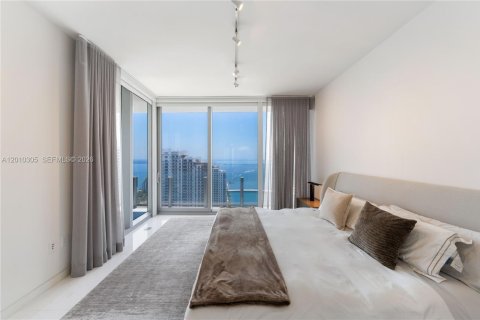 Copropriété à vendre à Miami, Floride: 3 chambres, 254.74 m2 № 2178005 - photo 29