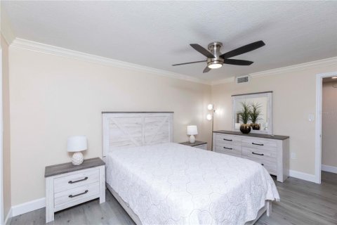Copropriété à vendre à New Port Richey, Floride: 1 chambre, 68 m2 № 1906968 - photo 14