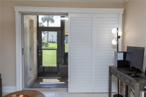 Copropriété à vendre à New Port Richey, Floride: 1 chambre, 68 m2 № 1906968 - photo 8