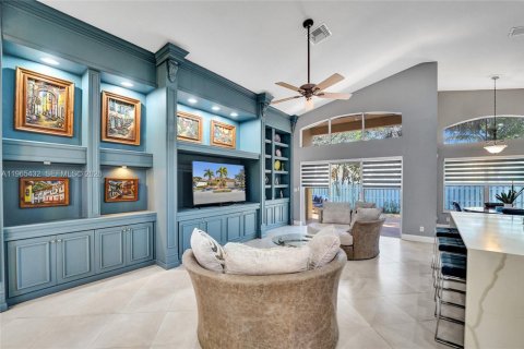 Купить виллу или дом в Пемброк-Пайнс, Флорида 4 спальни, 241.92м2, № 2027115 - фото 13