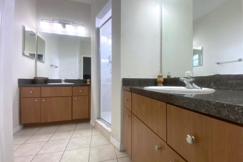 Townhouse in Kissimmee, Florida 4 bedrooms, 152.55 sq.m. № 2097723 - photo 24